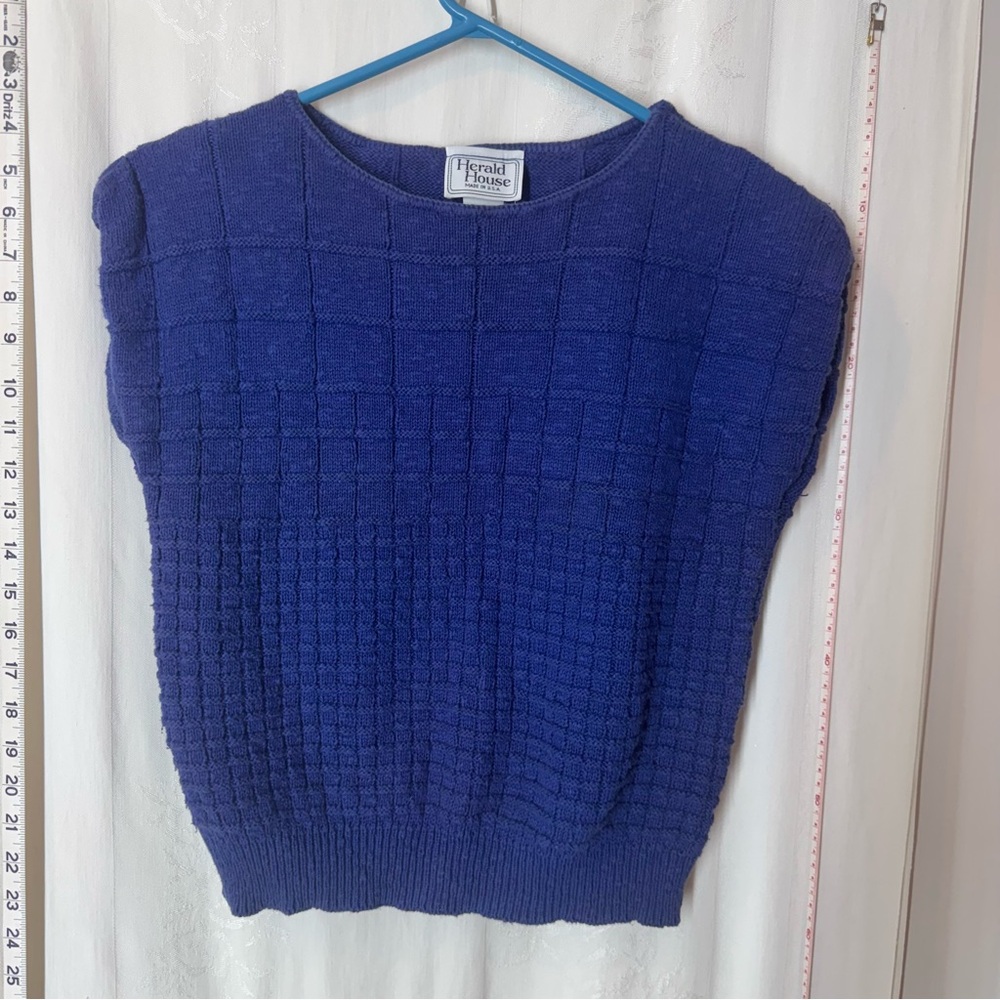 Vintage Herald House Women's Knit Sweater